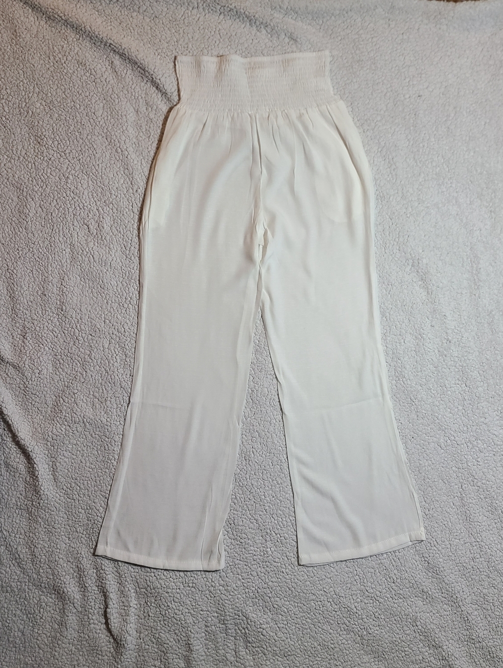 Women’s Small White Casual Pants